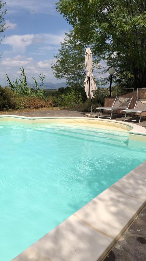 Villa La casa nel bosco Lari Esterno foto